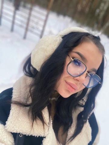 Юна
